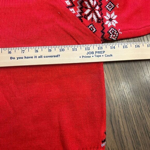 NWT Disney Mickey and Minnie Christmas Holiday hat and sweater set. Size 4T - Picture 10 of 10